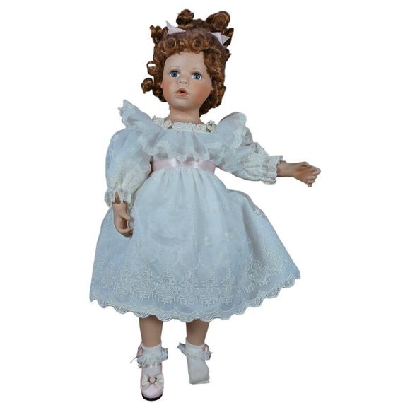 Georgetown Collection Elizabeth Wedding Day 18.5 Porcelain Doll bySybille ET9553 - Picture 10 of 12